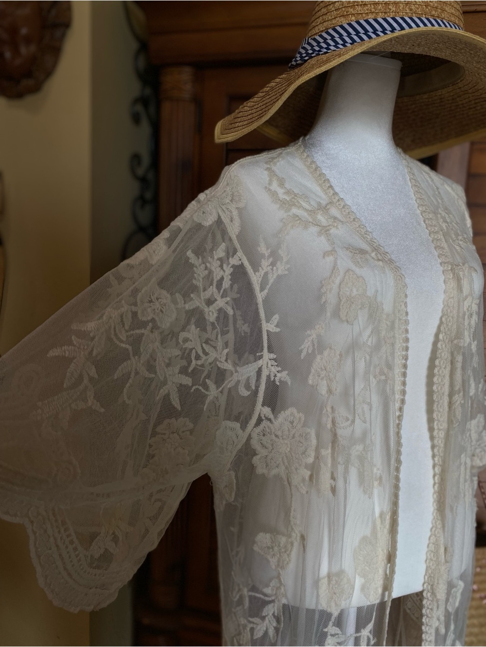Camo Sheer Embroidered Lace Long Kimono in Cream - Picture 2 of 6
